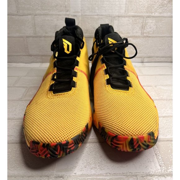 Adidas Dame 5 Dame Goose Bold Gold/Shock Red/Core Black BB9315 size 18 Big Tall - Picture 2 of 11